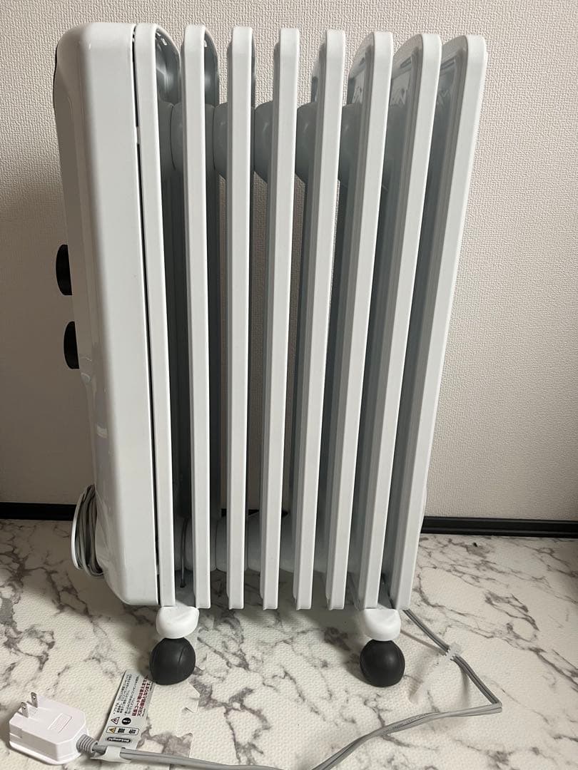 デロンギオイルヒーター  RHJ35M0812-DG