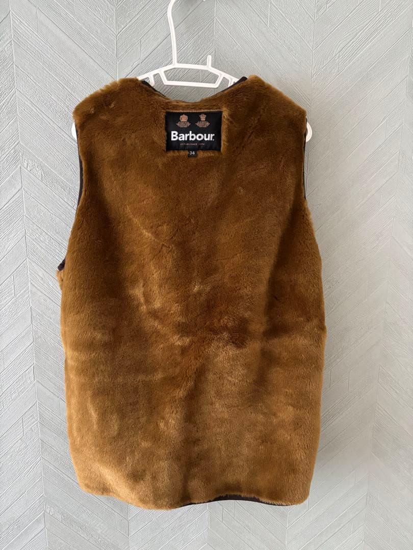 Barbour ファー ベスト 34