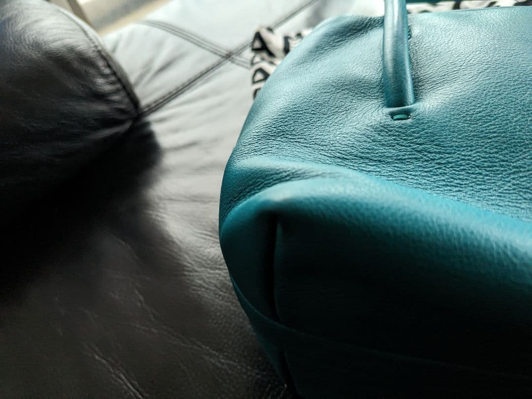 MARC JACOBS ターコイズ ショルダーバッグ