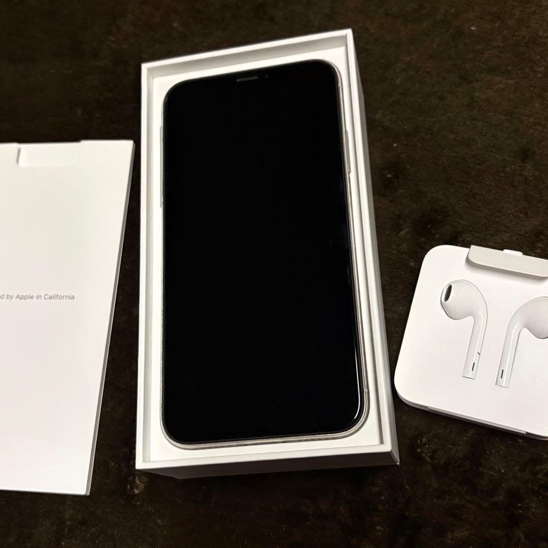 (値下げしました！)Apple iPhone X 256GB シルバー 箱付き
