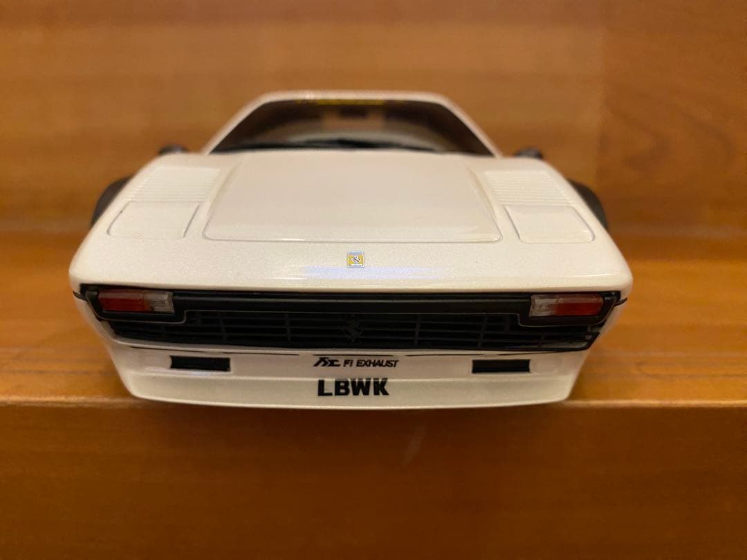 GTスピリットFerrari 308 GTB 1/18