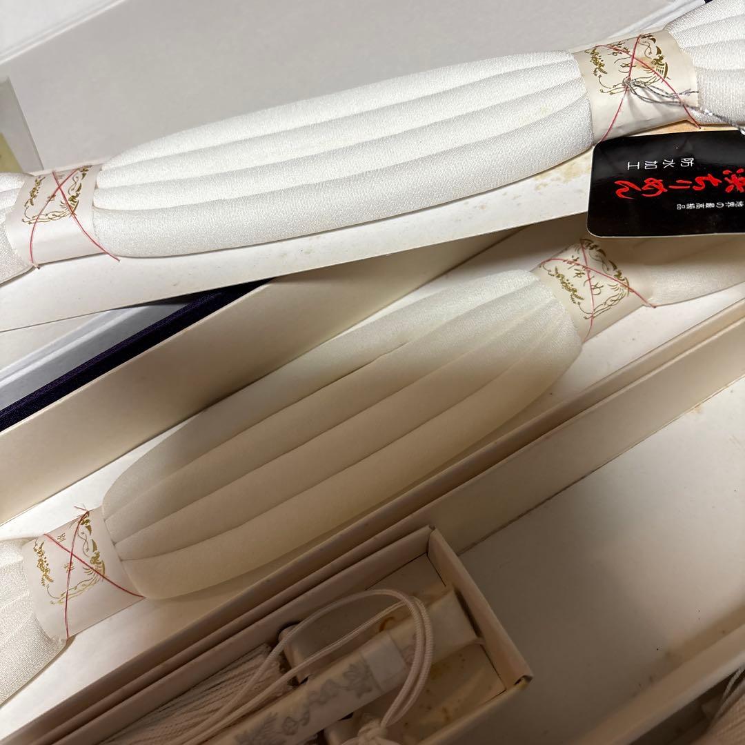 レア　特別出品　白無垢、打掛用　箱せこセット　帯締め二点、懐剣、扇　帯他