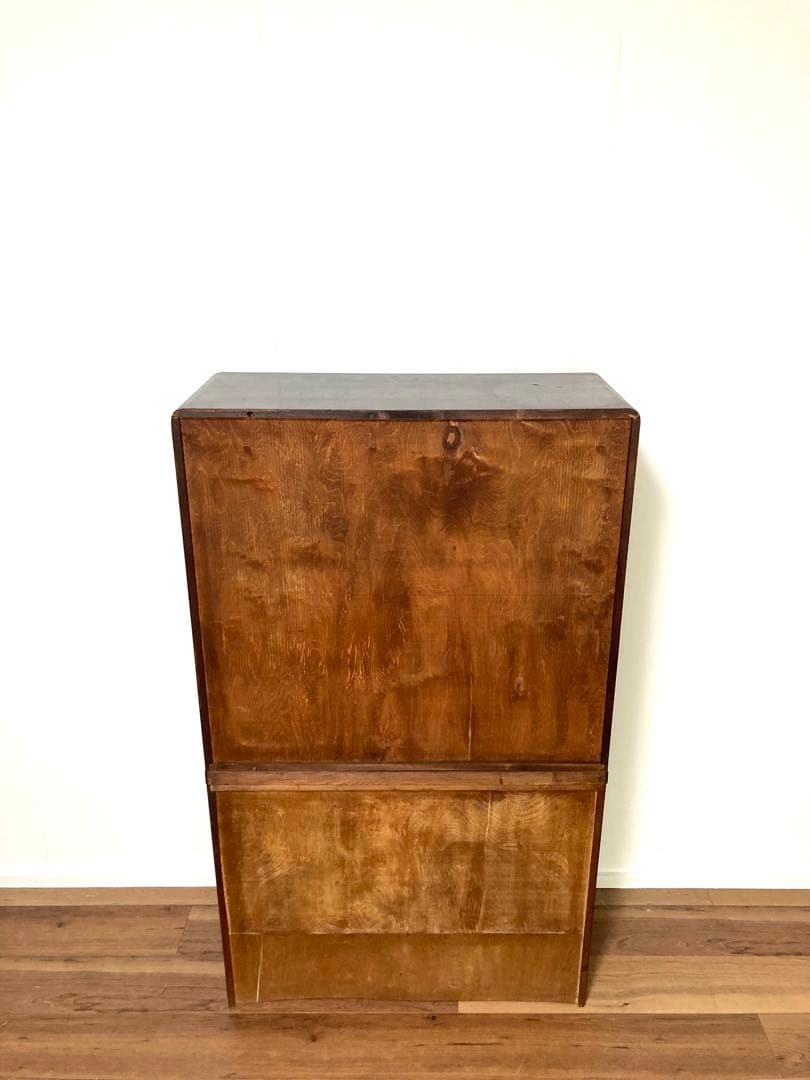 【メンテ済】佇まい良さげな収納棚　茶箪笥　上下分割可　高さ124cm