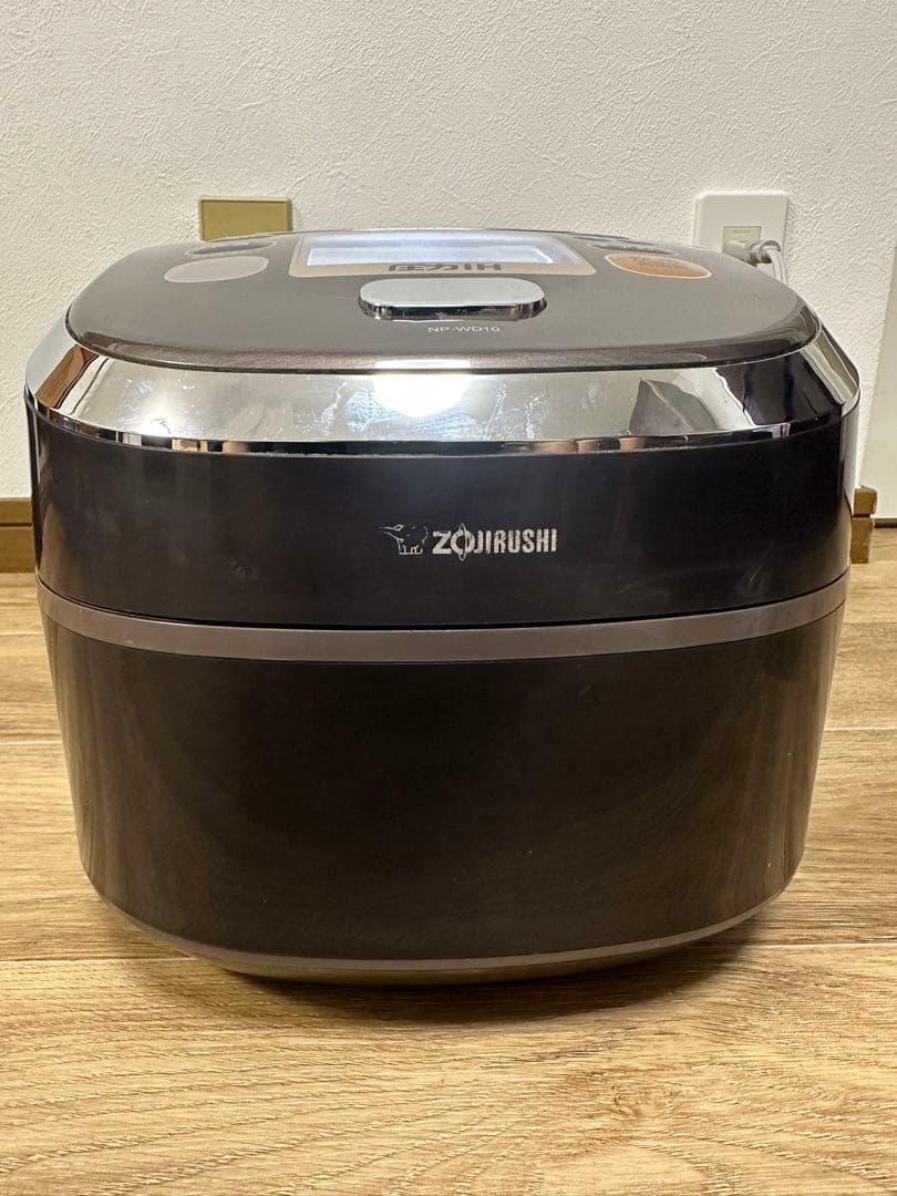 圧力IH炊飯器 NP-WD10 象印 2015年製