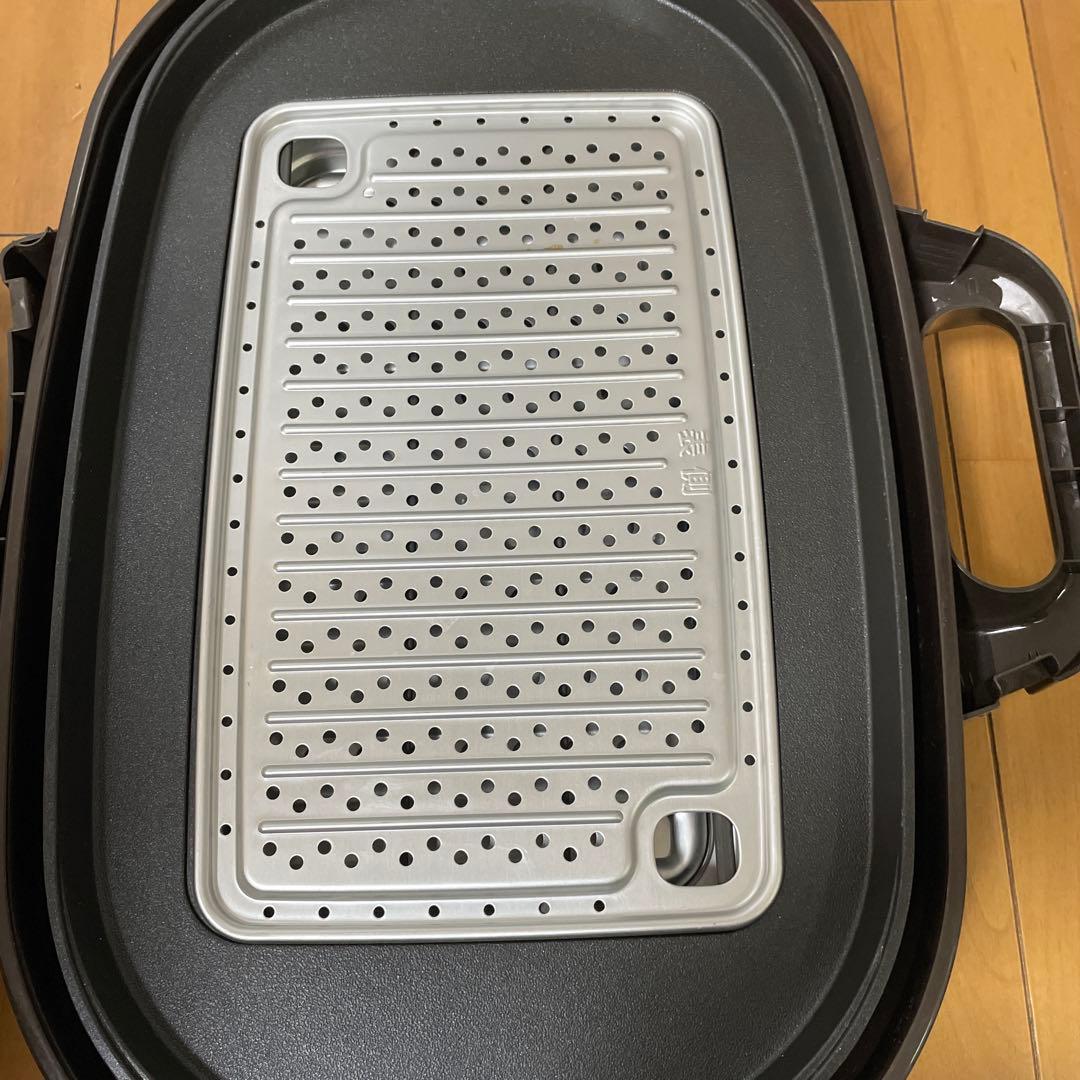 ワイドホットプレート　SANYO　たこ焼き・焼肉・平面・蒸し　HPS-SW4E2