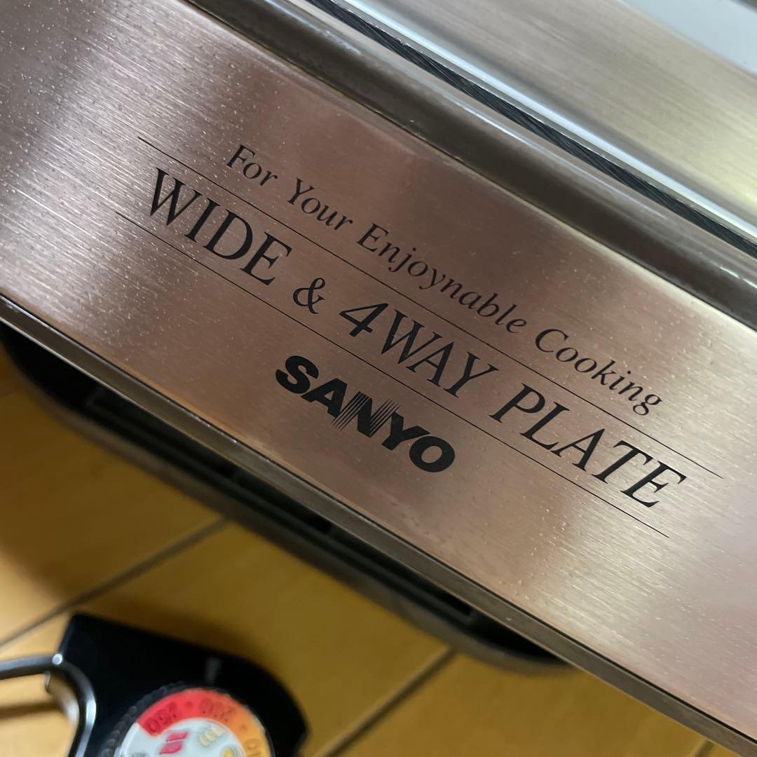 ワイドホットプレート　SANYO　たこ焼き・焼肉・平面・蒸し　HPS-SW4E2