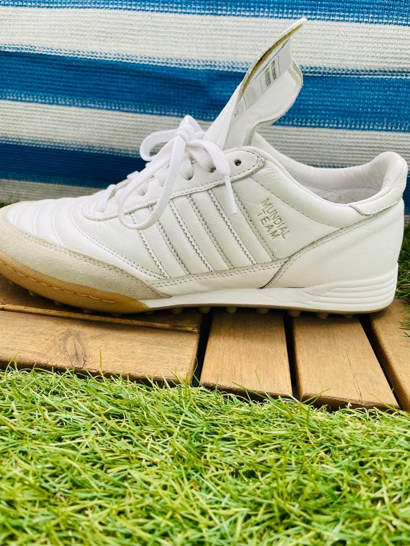 adidasムンディアル チーム ホワイト