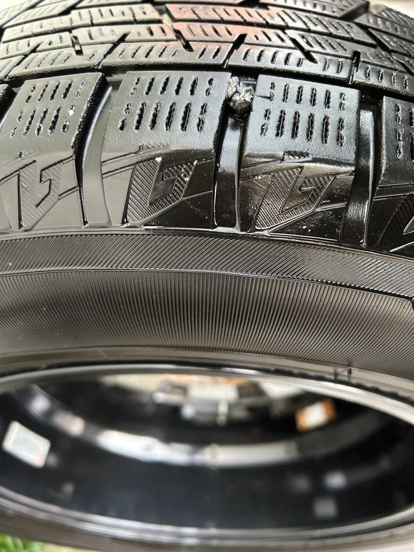 ヨコハマタイヤ スタッドレス4本セット 195/65R15