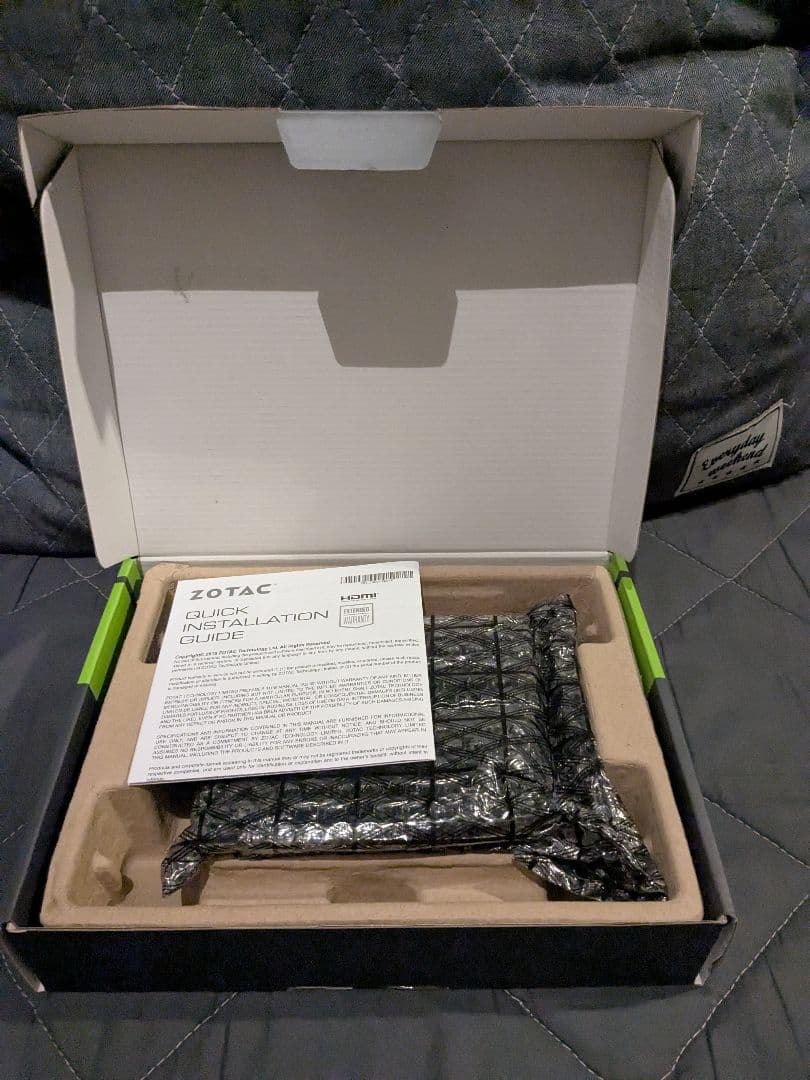 ZOTAC GeForce GTX 1650 グラフィックボード