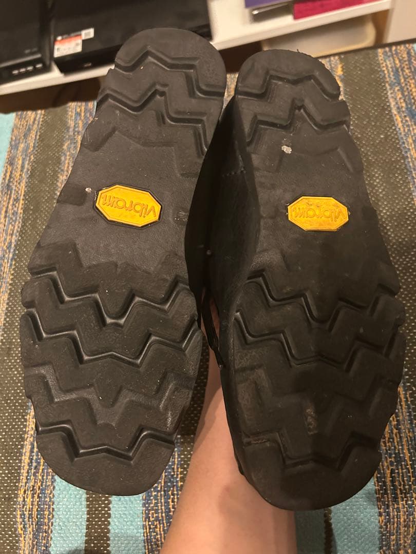 靴 CLARKS wallabee gt-x gore tex vibram