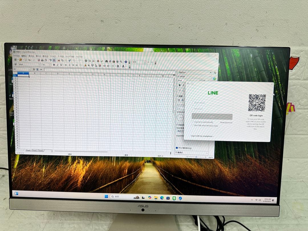 ASUS一体型PC 即使可 LINEとOffice入り