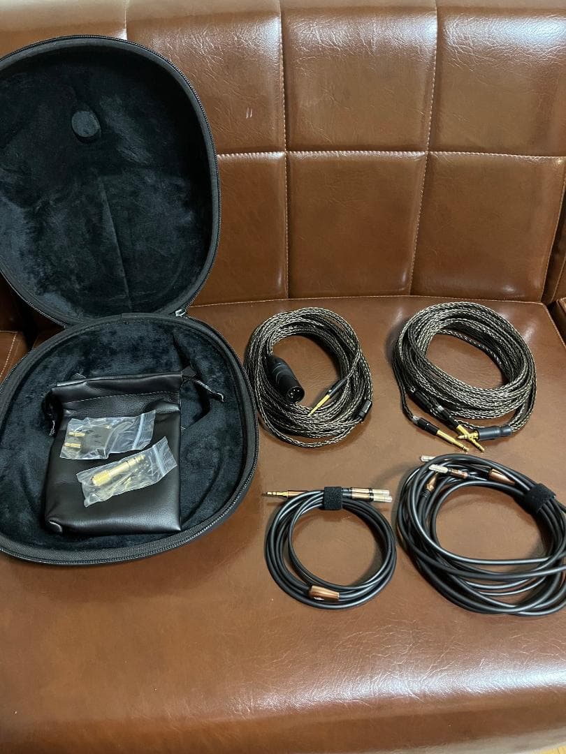 Meze Audio LIRIC 密閉型平面駆動　ヘッドホン