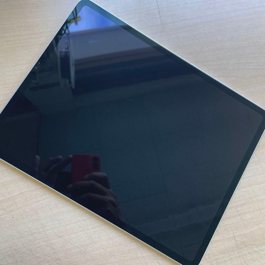 iPad Pro 12.9　第5世代 シルバー 128GB A2378超美品#2