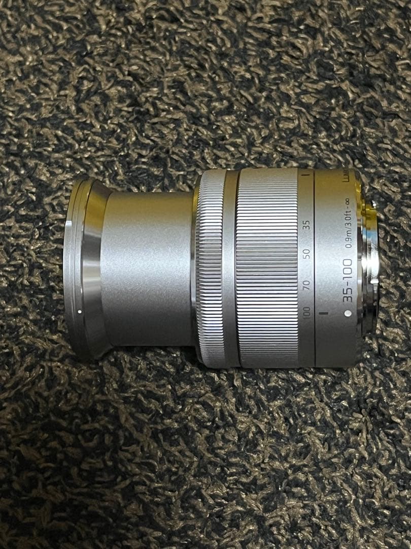 Panasonic 35-100mm ズームレンズ