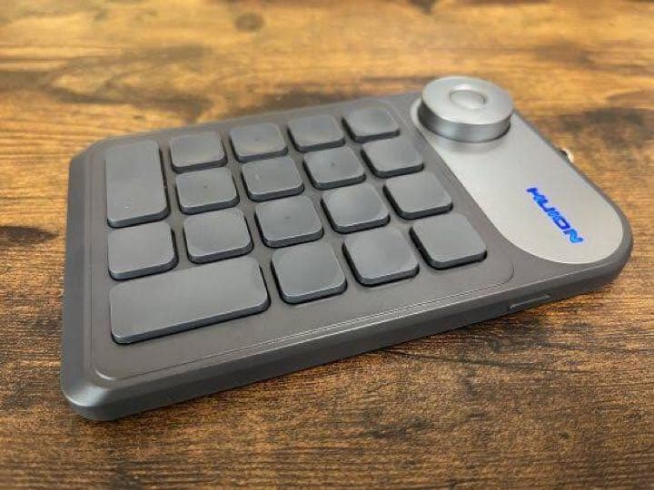 【一時値下げ】HUIONKamvas Pro24 4K＋左手デバイス+pw517