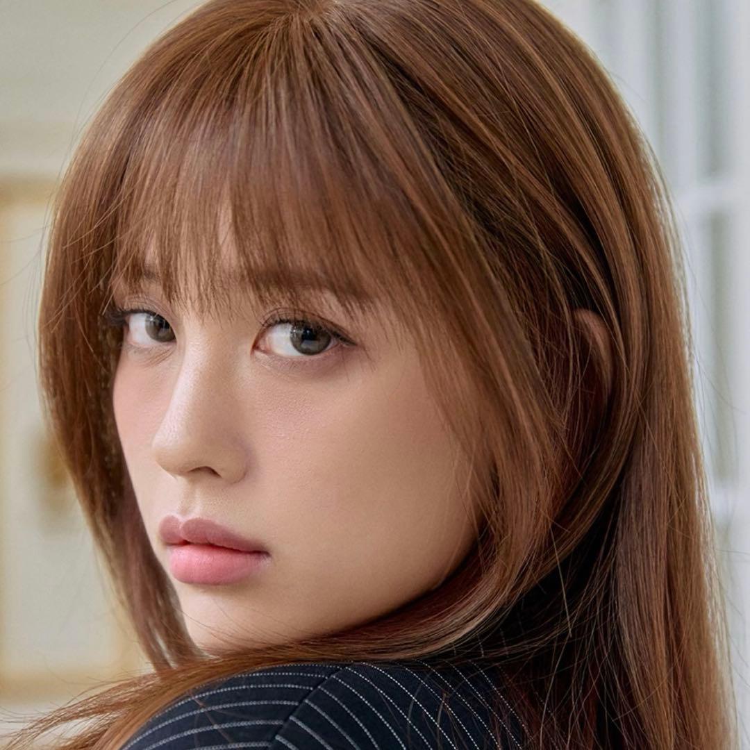 ピンクエイジ リアルスキン シースルーバング ゆるふわカール (モースト原糸)