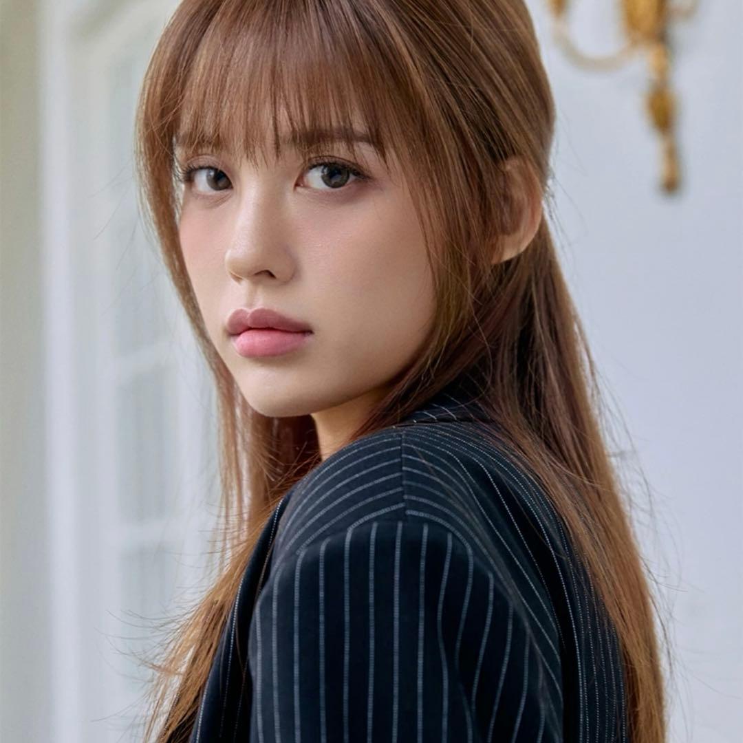 ピンクエイジ リアルスキン シースルーバング ゆるふわカール (モースト原糸)