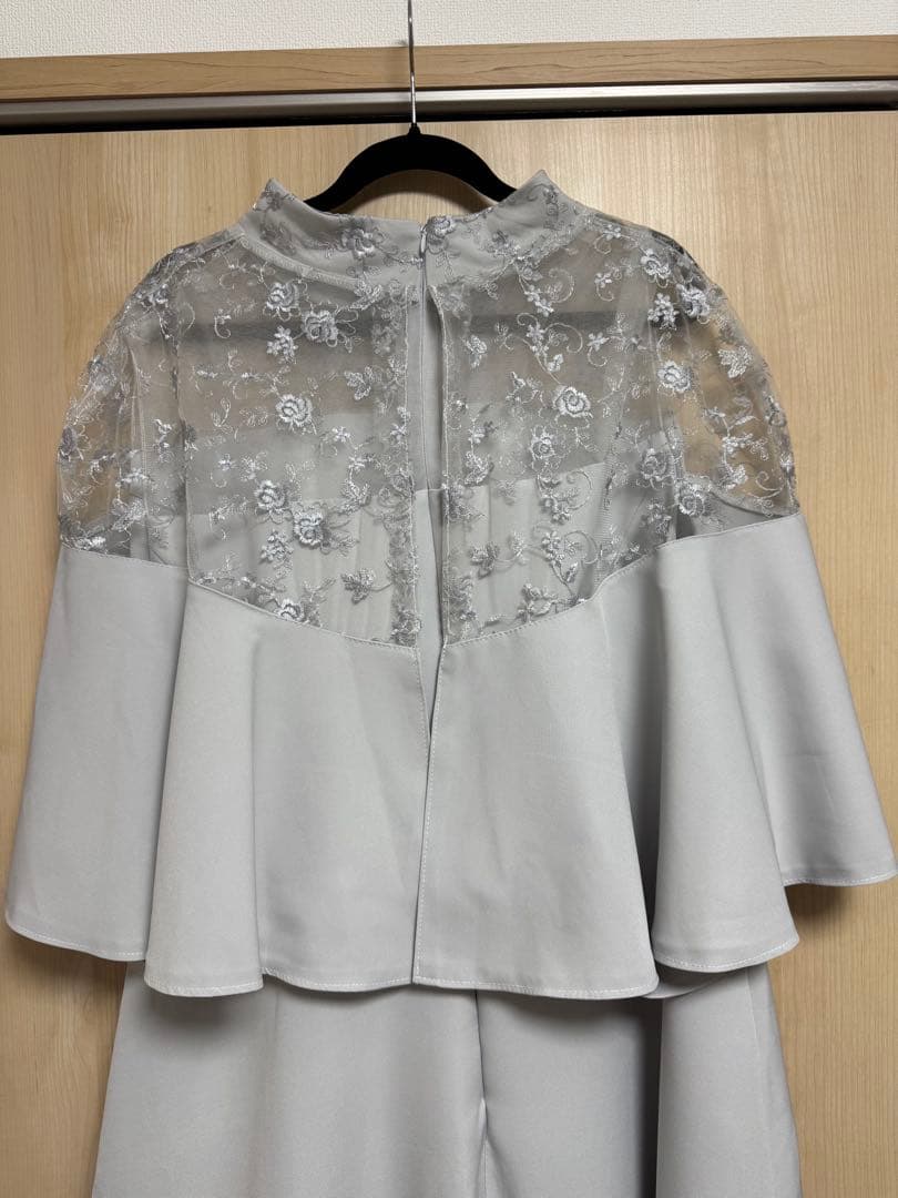 ぽんちゃ様【新品】レースケープのドレスワンピース♡大きいサイズオケージョンドレス