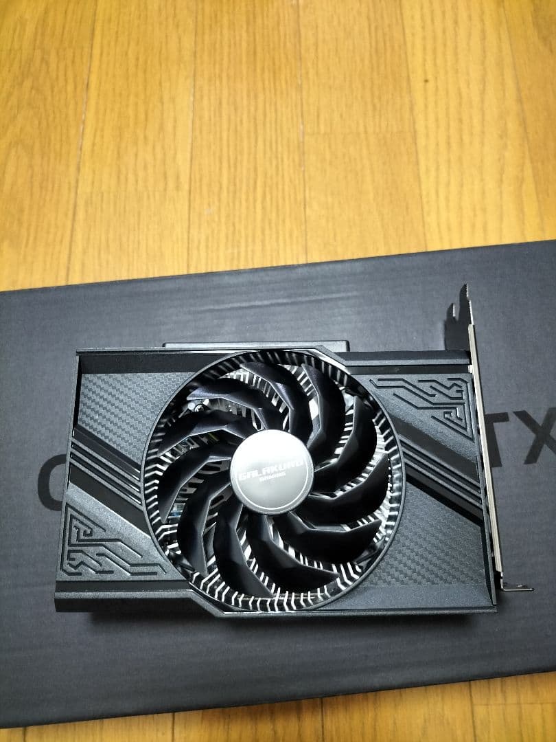 グラフィックボード・グラボ・ビデオカード GEFORCE RTX 4060 8GB GDDR6