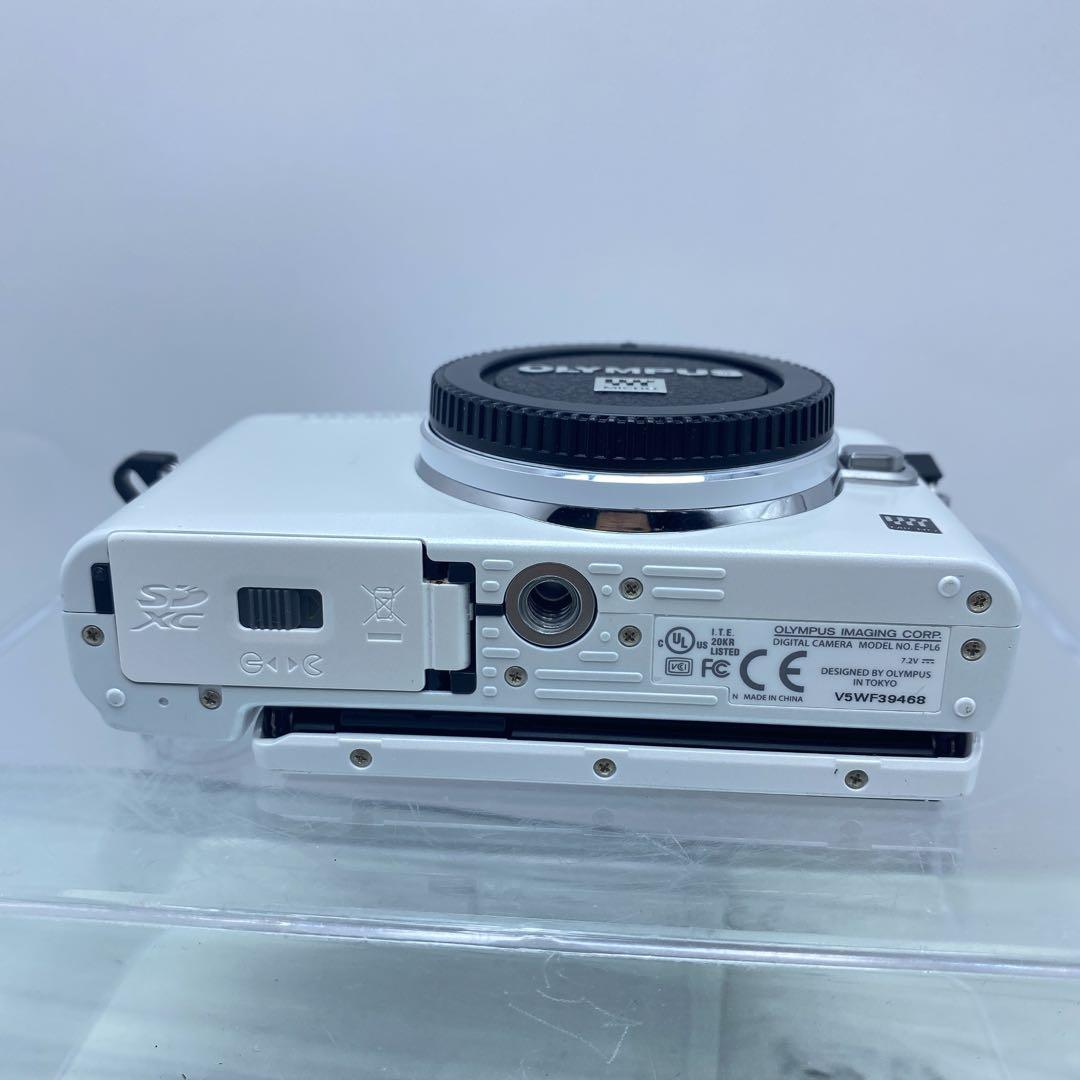 美品OLYMPUS オリンパスPEN Lite E-PL6ダブルズームキット