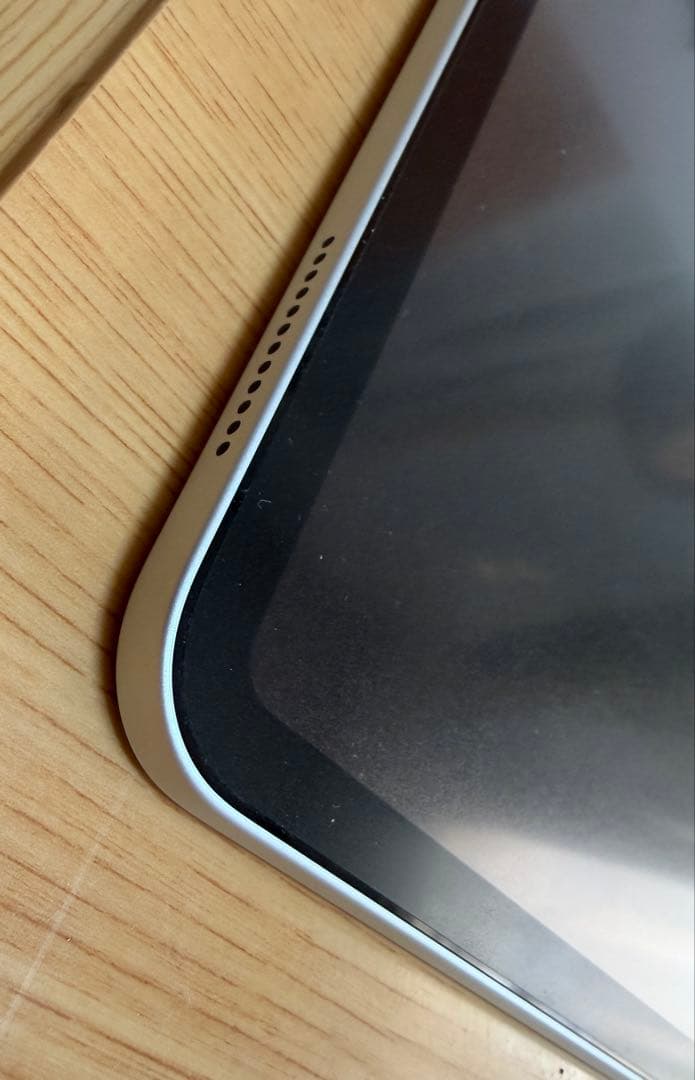 iPad 第10世代 Silver 64GB Wi-Fi【良品・低使用】