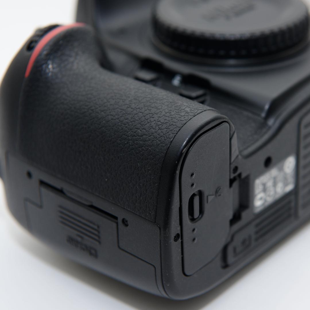 【シャッター数8059回】Nikon D800 ボディ