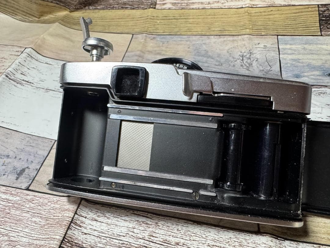 Olympus PEN-F Zuiko 38mmF1.8＋フィルム（期限切れ）