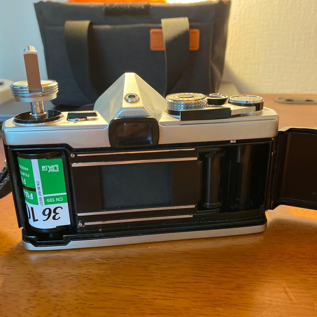 フィルムカメラ Olympus OM-1 + Lens f50mm