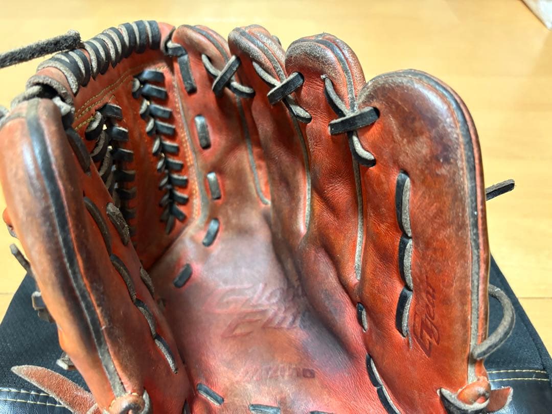 Mizuno グローバルエリート硬式内野手用