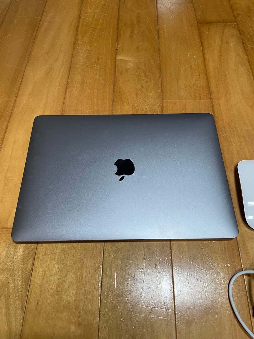 【美品】　MacBook Air 2020 M1 16G 本体　マウス
