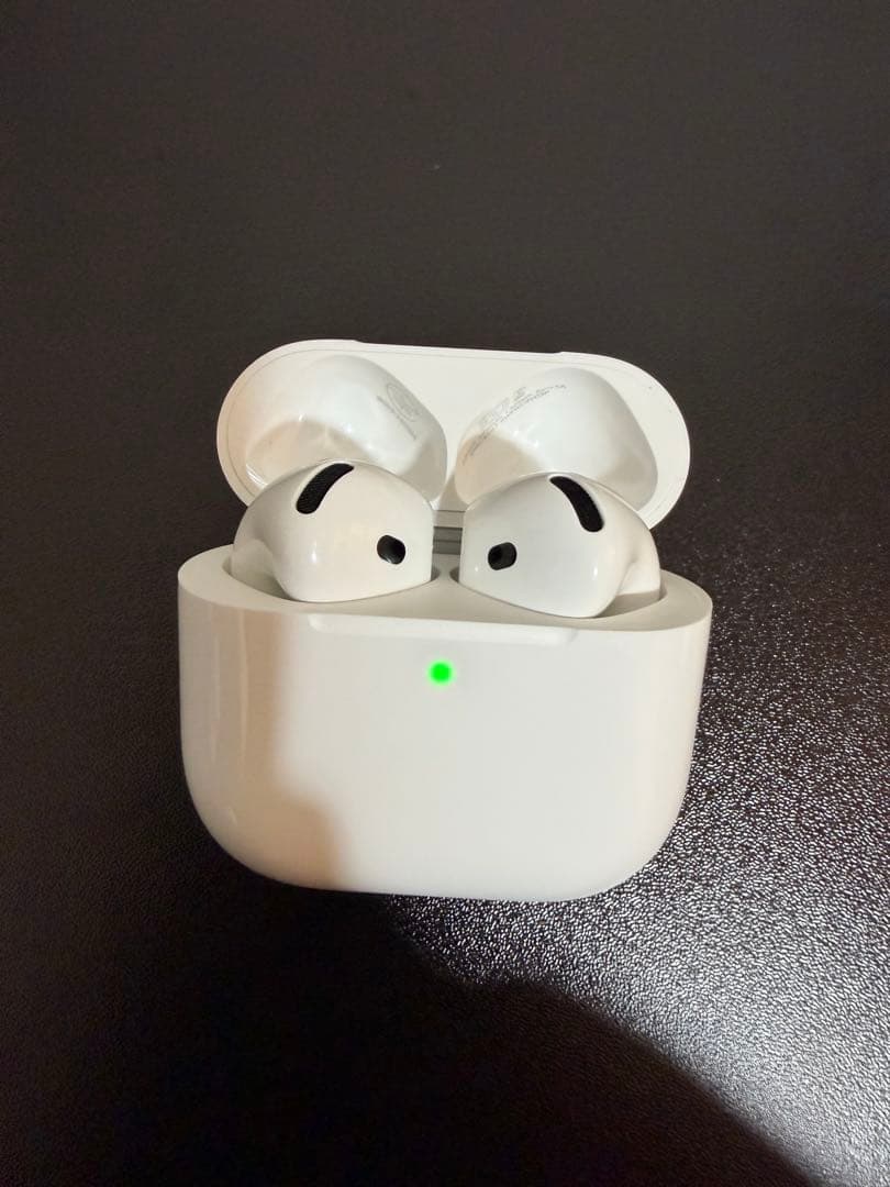 Airpods 4 アクティブノイズキャンセリング/利用少