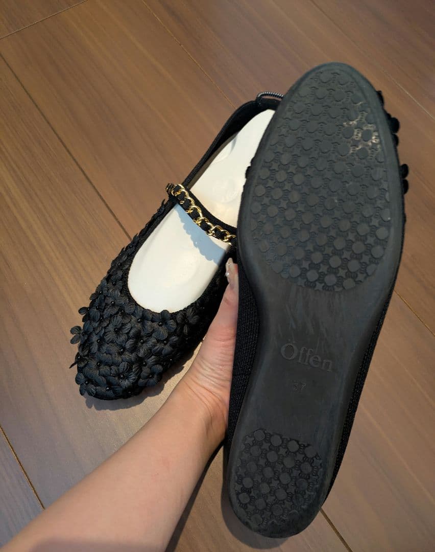 「MUVEIL×Offen」round-MARYJANE 37