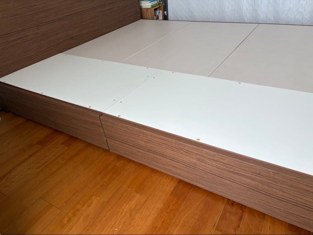 ※期間限定※ニトリ　クイーンサイズベッドフレーム(引き出し付)