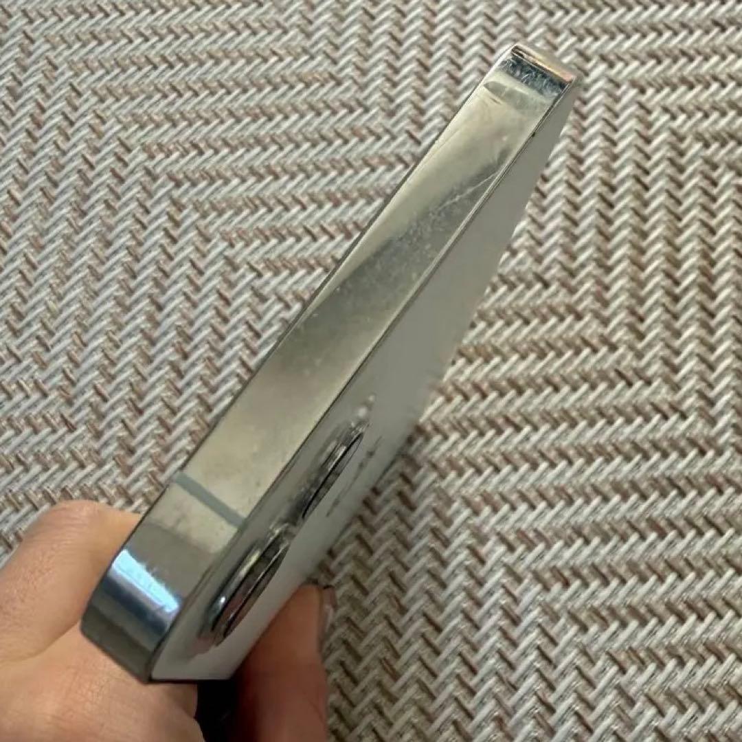 【早い者勝ち！】iPhone 12 Pro シルバー 256GB 初期化済み