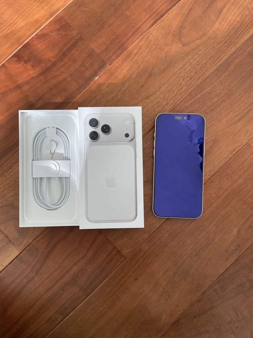 Apple iPhone 17 promax 256GB ホワイト simフリー