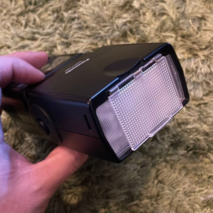 激明るいストロボ、Panasonic LUMIX DMW-FL500 格安