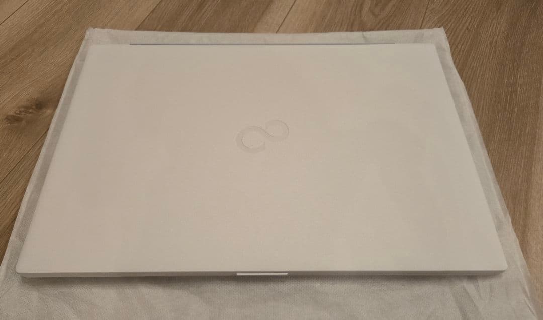 【未使用】富士通 FMV Lite WA1/J2 2025年7月製造モデル