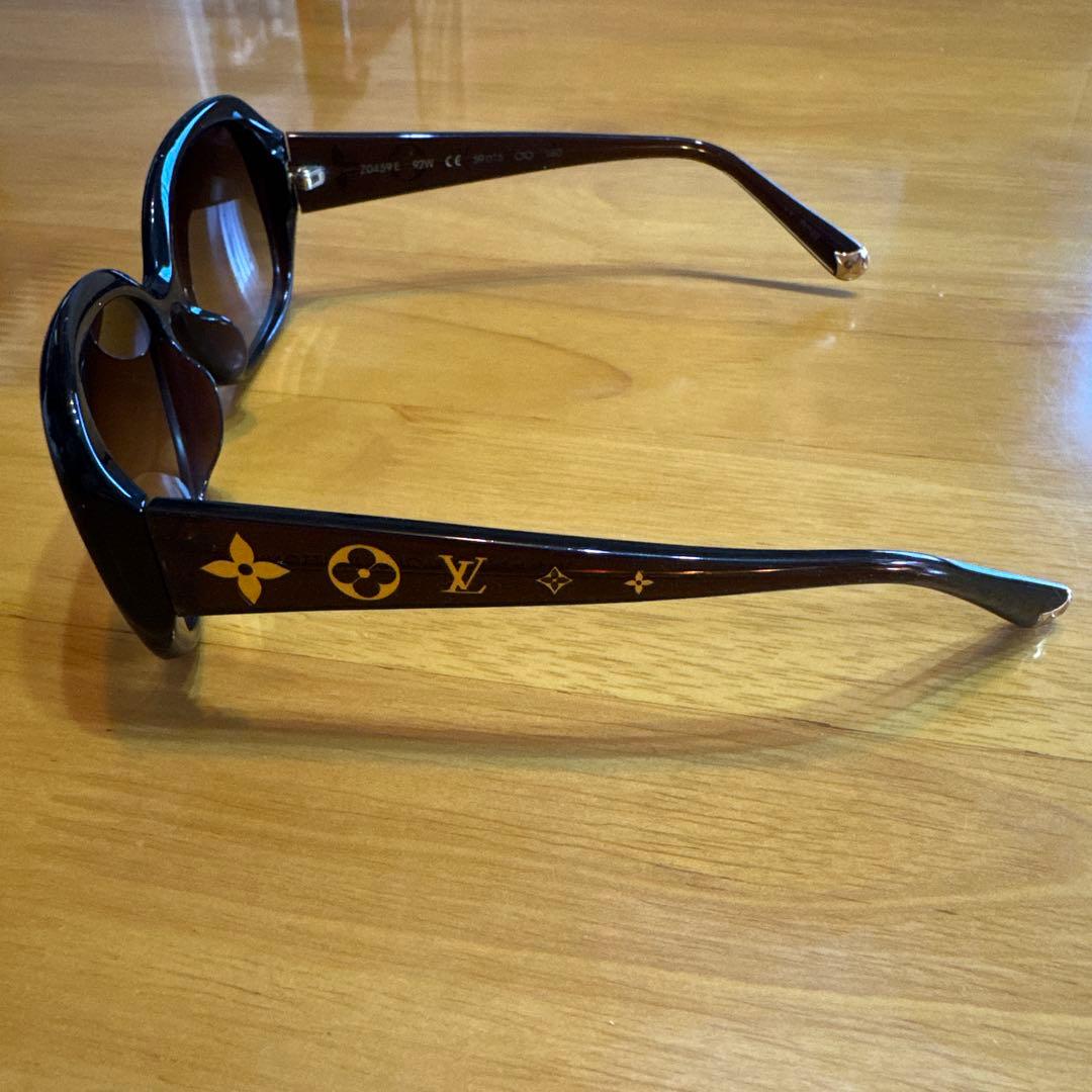 ルイヴィトン　LOUIS VUITTON サングラス オプセシオン Z0459E