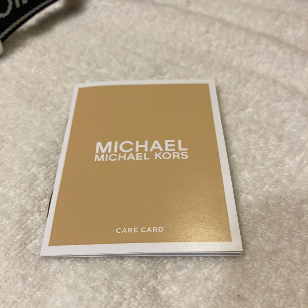 マイケルコース　巾着バッグ　ショルダーバッグ　ハンドバッグ　2WAY KHAI