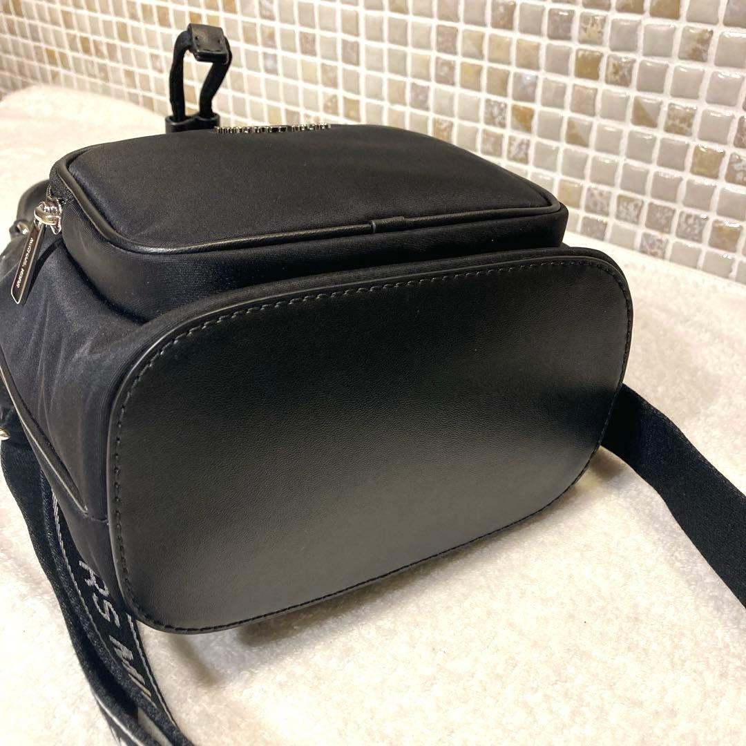 マイケルコース　巾着バッグ　ショルダーバッグ　ハンドバッグ　2WAY KHAI