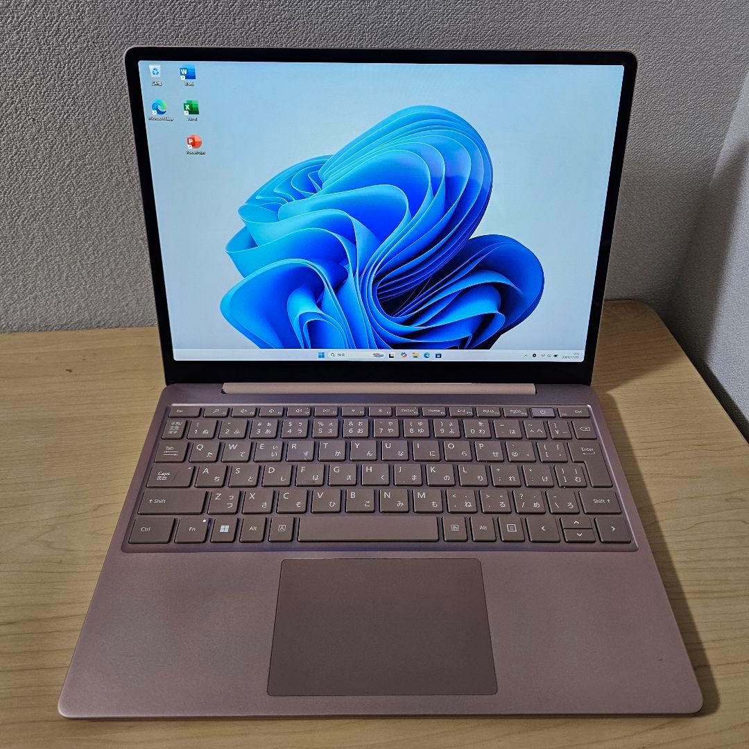 Surface Laptop Go 2／11世代 Core i5