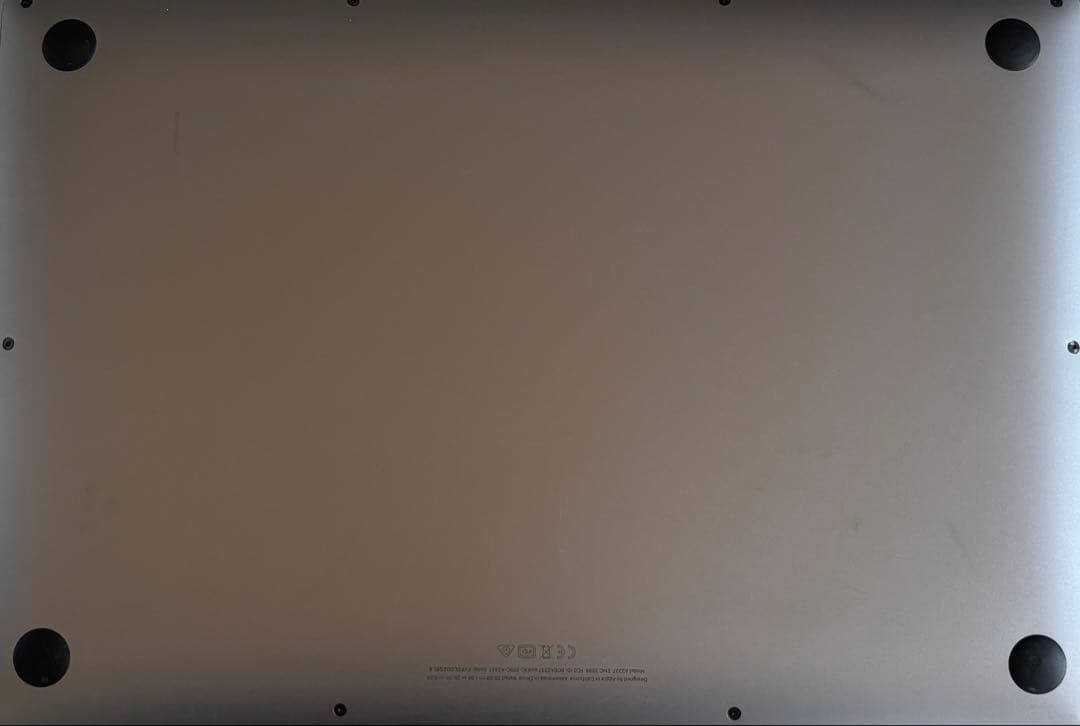 MacBook本体 MacBookAir(M1 2020)