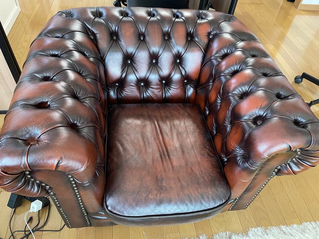 【専用】チェスターフィールド 総革 革張り ソファー　1人掛け