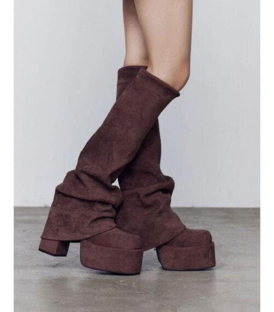 【EMODA】ルーズフレアカバーフィットブーツ