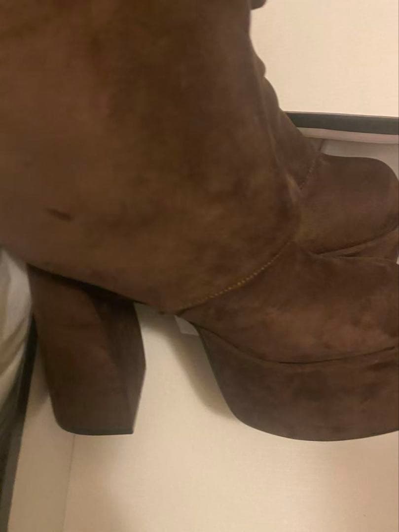 【EMODA】ルーズフレアカバーフィットブーツ