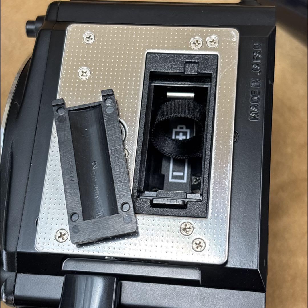 パ*ダ様 ジャンク品BRONICA ETR Si +PE 75mm +220フィ