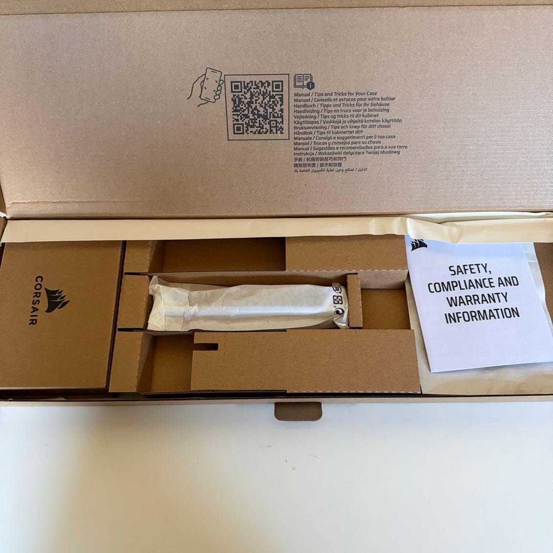 CORSAIR FRAME 5000D RS ホワイト