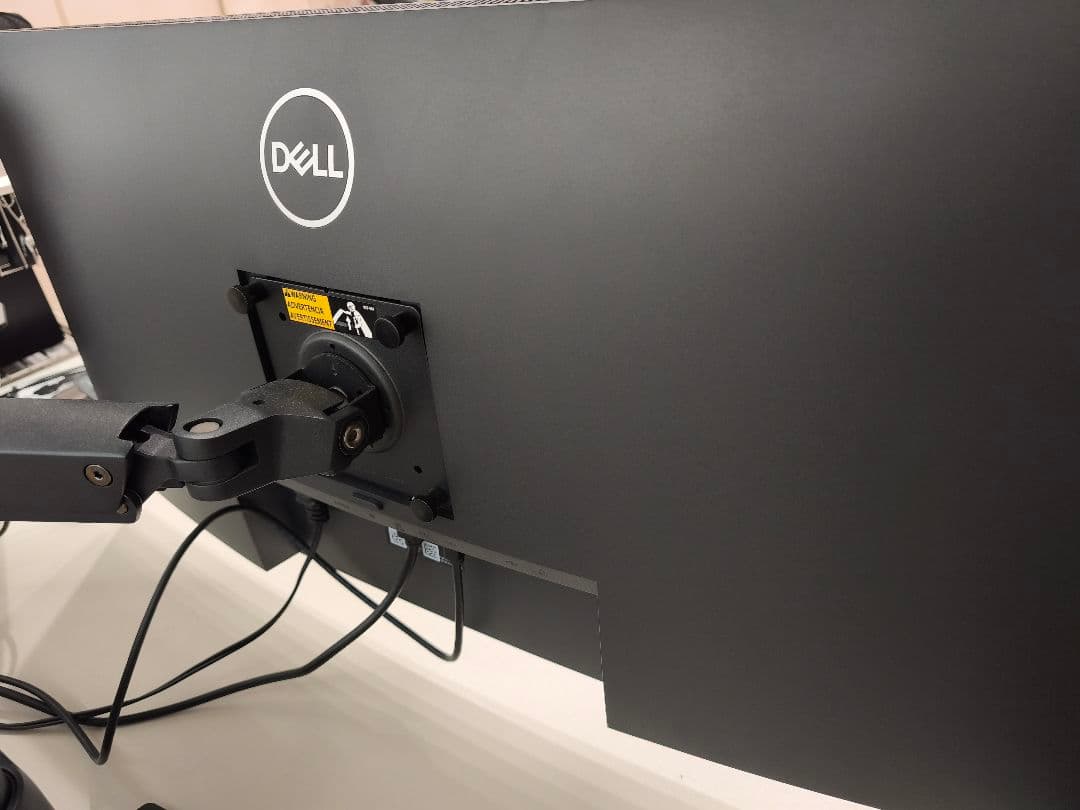 DELL P3424WE 34インチ ウルトラワイドモニター