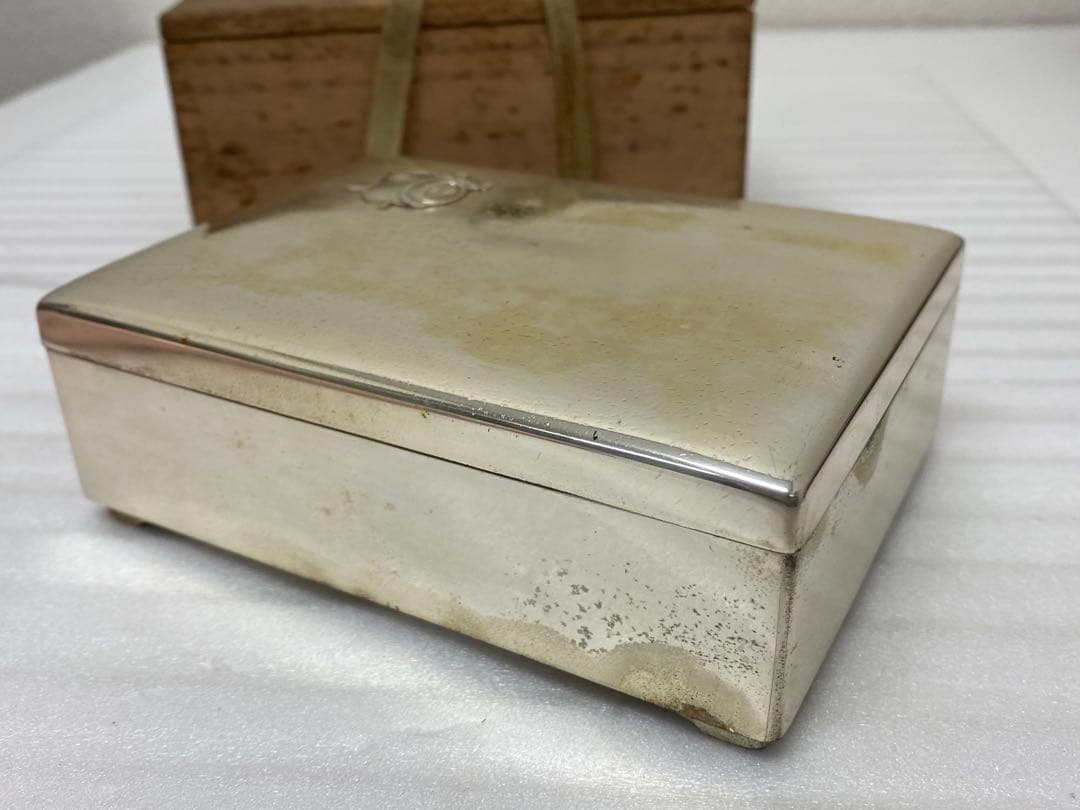 3-3283 小箱・小道具箱　金属工芸品