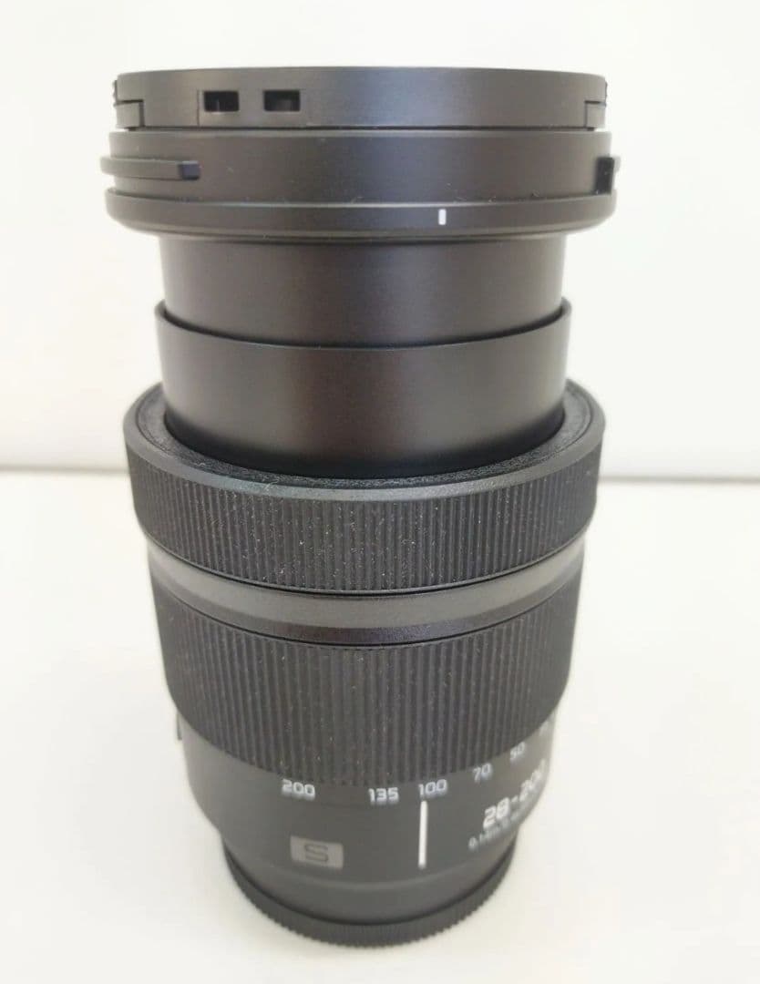 莉*✨様 L02048□1129 Panasonic レンズ Lマウント LUM